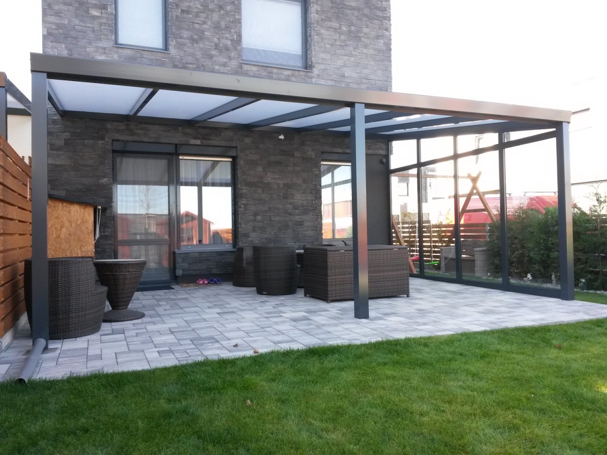 Zastřešení terasy antracit RAL 7016 400 x 350 cm provedení PROFI